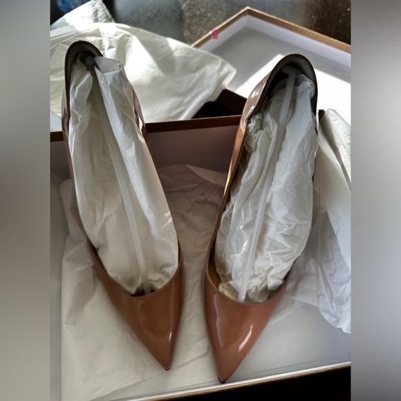 Christian Louboutins Hot Chick 100 mm Pumps - nude size 38.5 / US 8 worn once - Picture 11 of 16